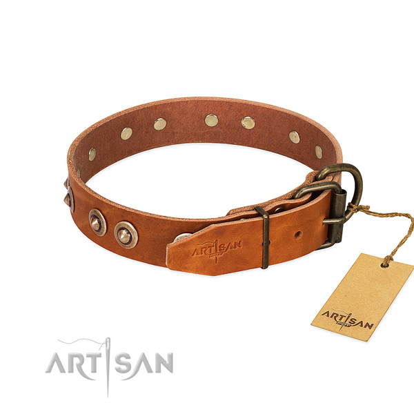 Rust-proof traditional buckle on full grain genuine leather dog collar for your doggie