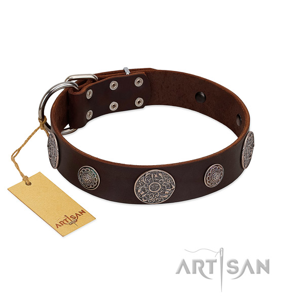 Top notch full grain genuine leather collar for your handsome pet